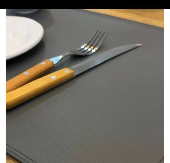 Individuales de Cuero